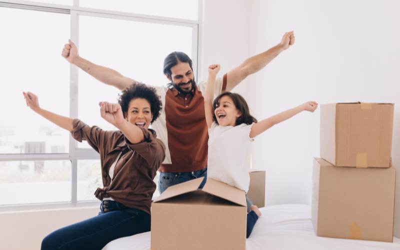 weekend house moving